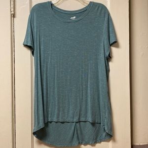 Avia Tee